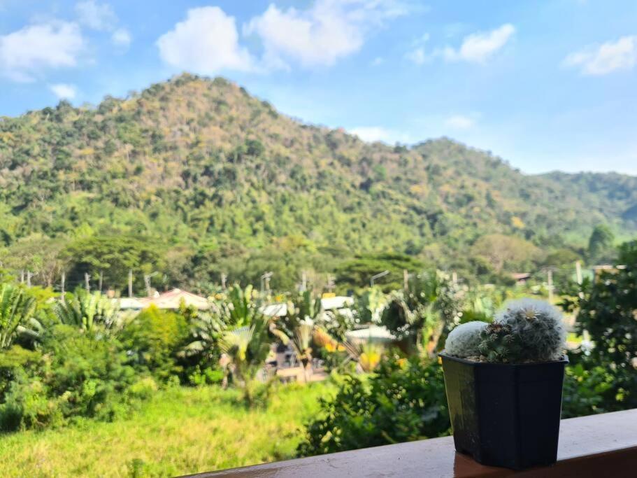 Апартаменты Baan Khaoyai Cozy Ban Tha Maprang Экстерьер фото